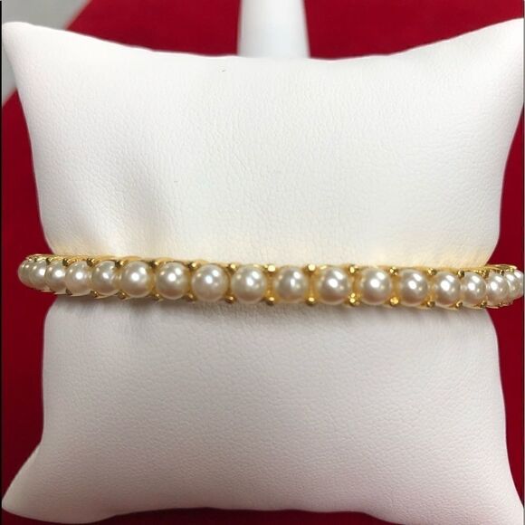 Vintage Napier signed Pearl Bangle gold-tone Bracelet - Picture 4 of 5